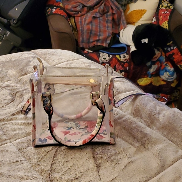 Purse - Picture 2 of 2